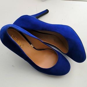 Kelly & Katie Royal blue heels size 10